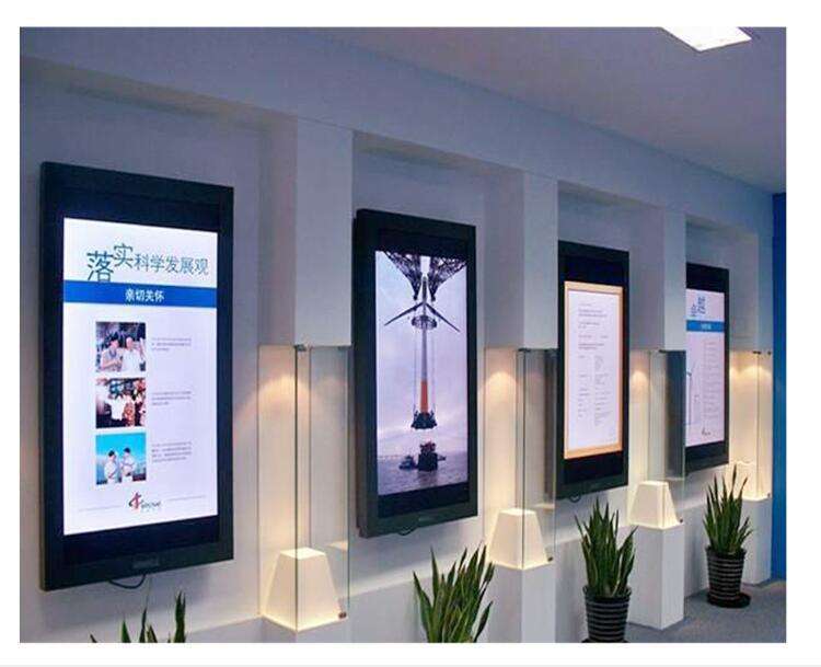 壁挂式高清液晶广告机安装注意事项——以CHISEN驰森双面广告机为例